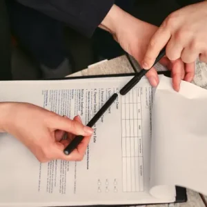 Cumperi o parte dintr-un SRL? Ce garanții trebuie să oferi?