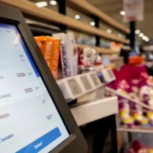 Sute de mii de firme riscă amenzi pentru bonurile cu cod QR care nu pot fi emise